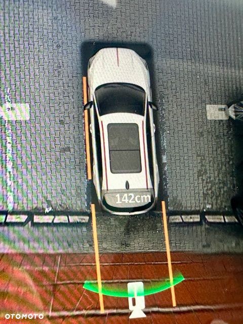 Hongqi HS3 - 9