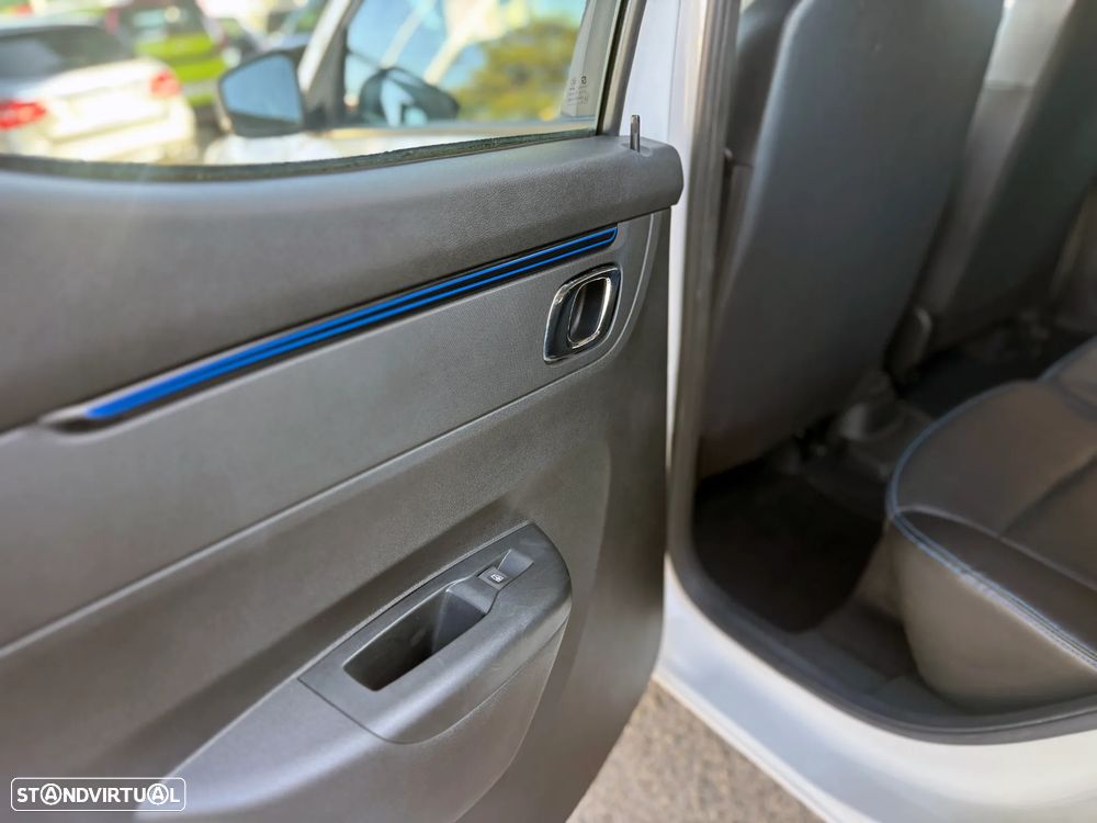 Dacia Spring Comfort Plus - 23
