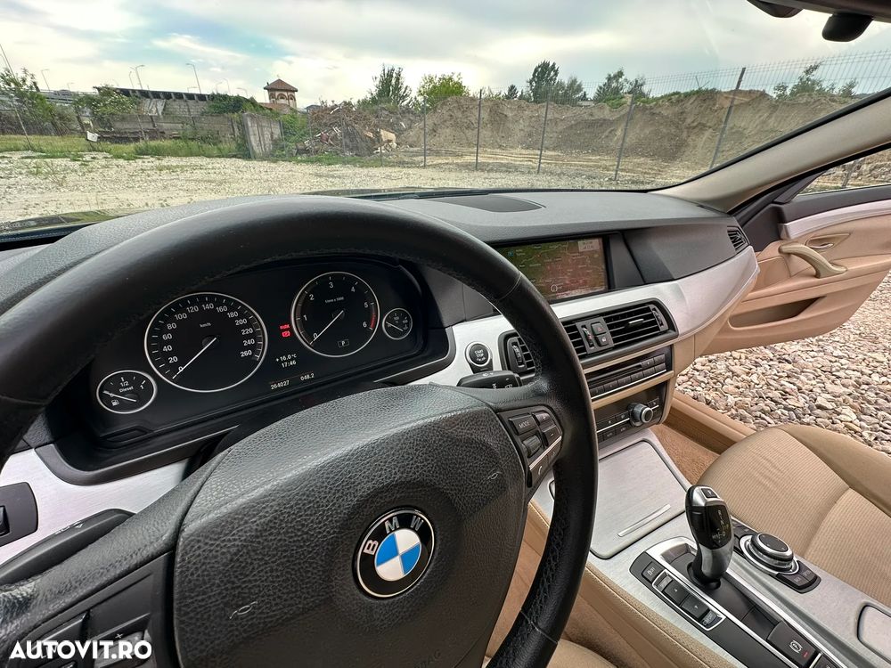 BMW Seria 5 520d - 11