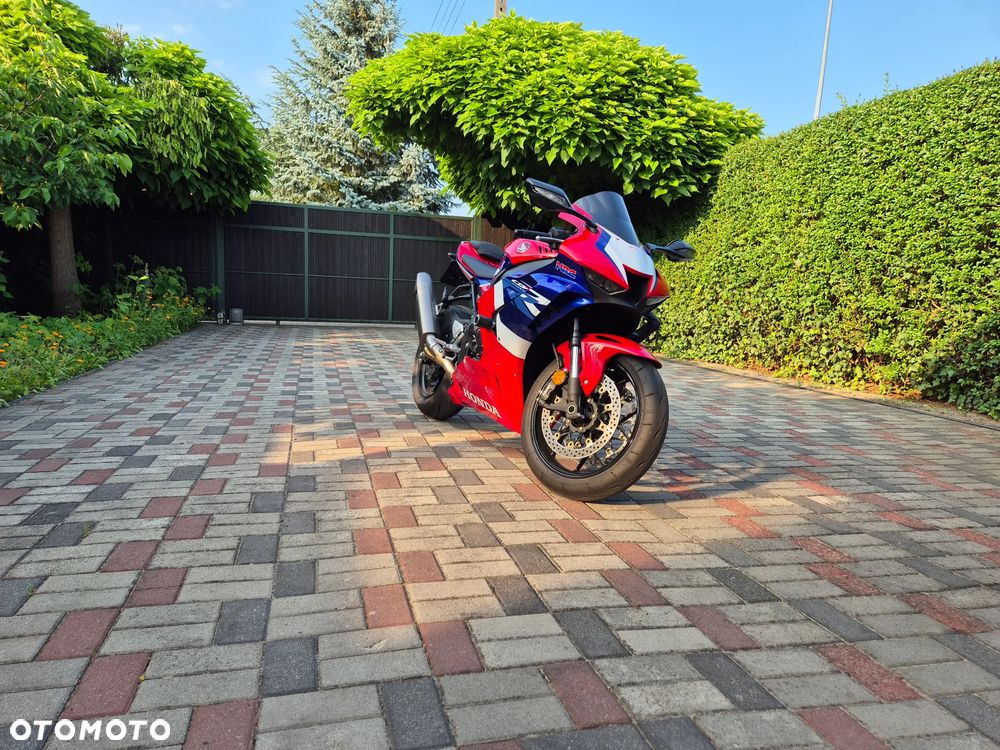 Honda CBR - 4