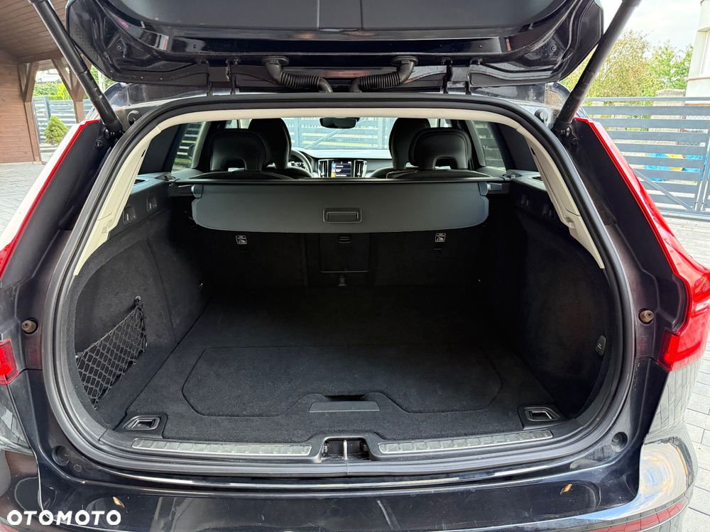 Volvo V60 D4 Momentum - 15