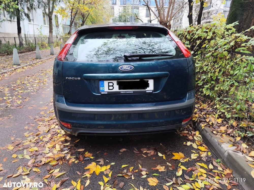 Ford Focus 1.6 Ambiente - 5