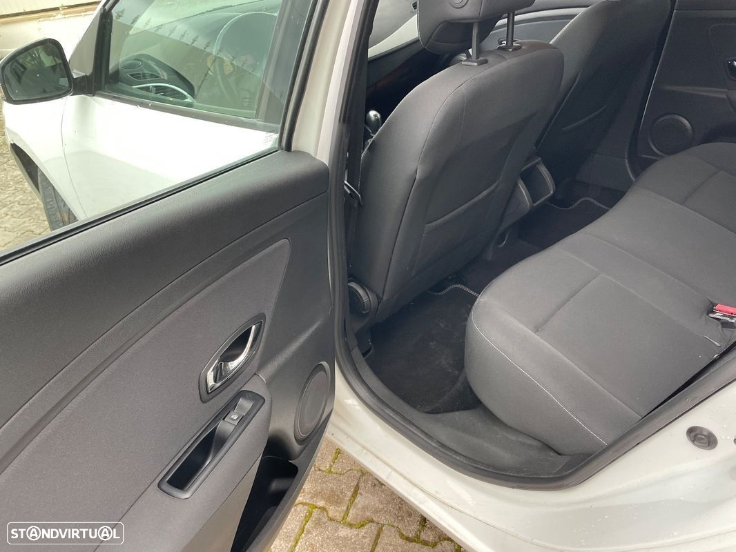 Renault Mégane - 12