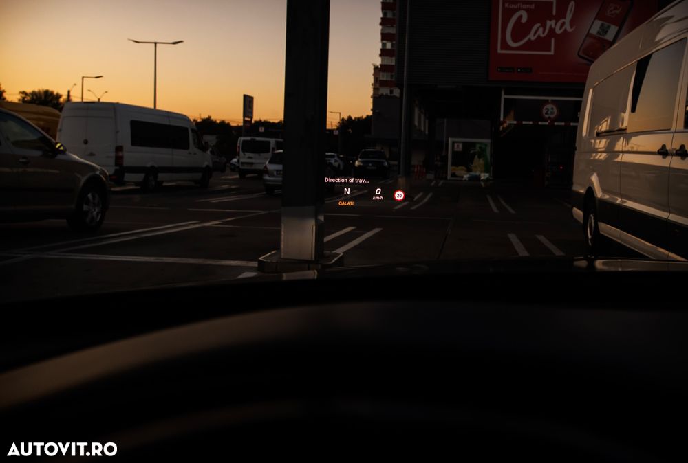 Mercedes-Benz C - 10