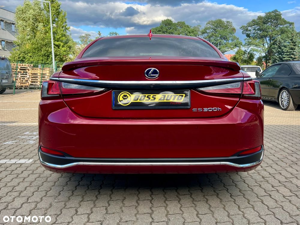 Lexus ES 300h F Sport - 7