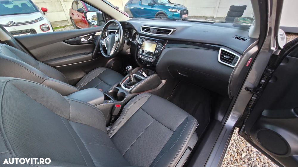 Nissan Qashqai 1.6 DCI TEKNA+ - 18