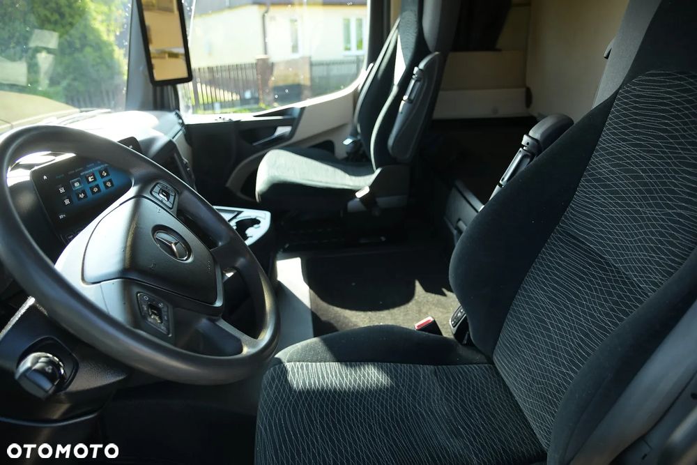 Mercedes-Benz Actros 1845 Stream Space - 26