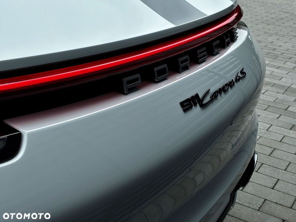 Porsche 911 - 16