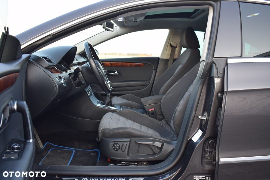 Volkswagen CC - 6