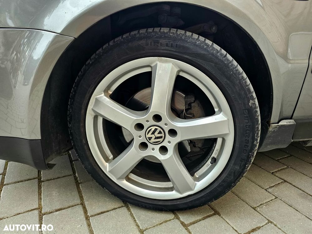 Volkswagen Passat 1.9 TDI - 17