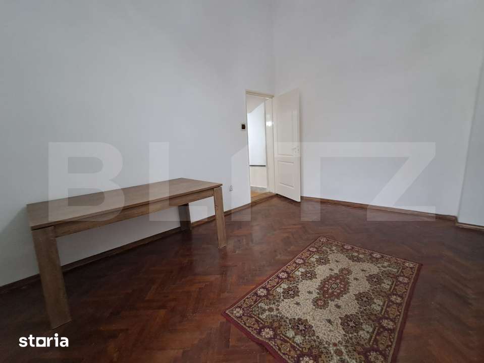 Garsoniera de vanzare – 40 mp, parter, zona Centrala — fotografia 1
