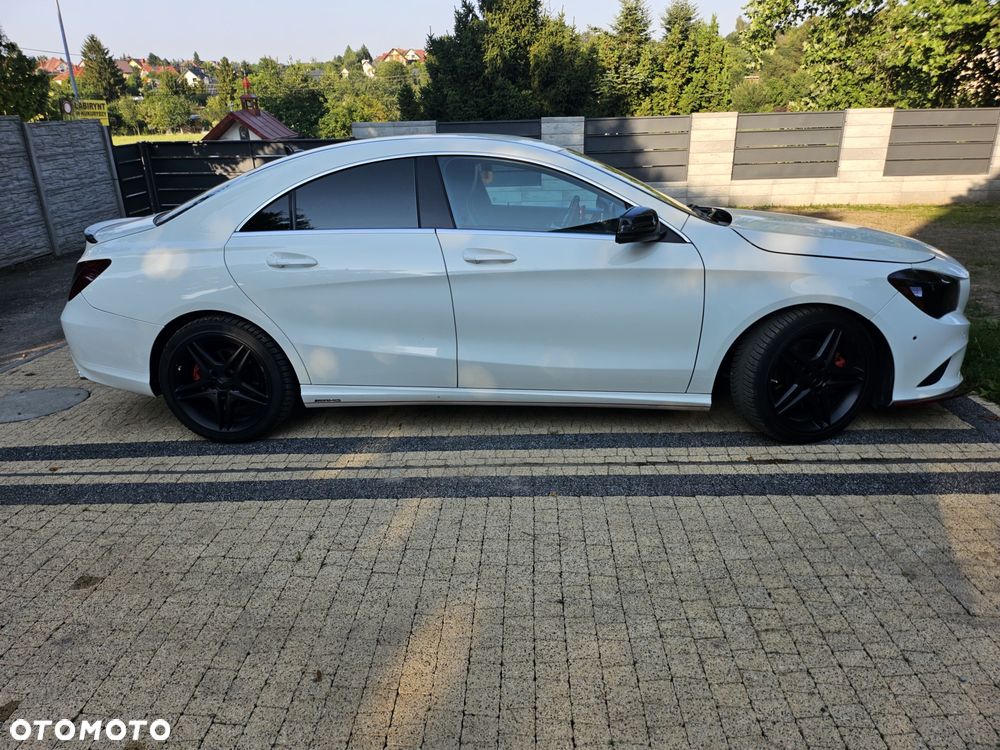 Mercedes-Benz CLA - 1