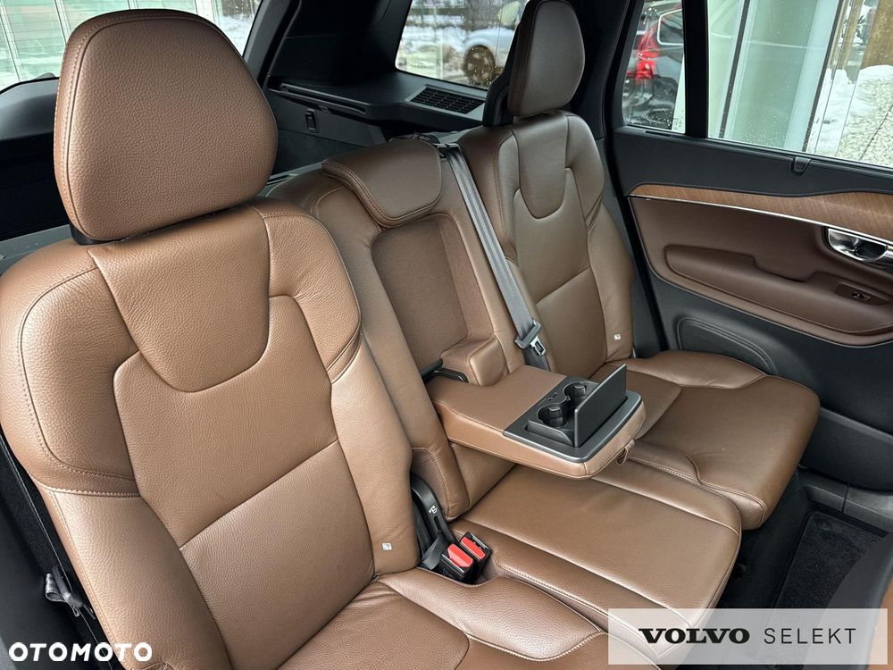 Volvo XC 90 - 13