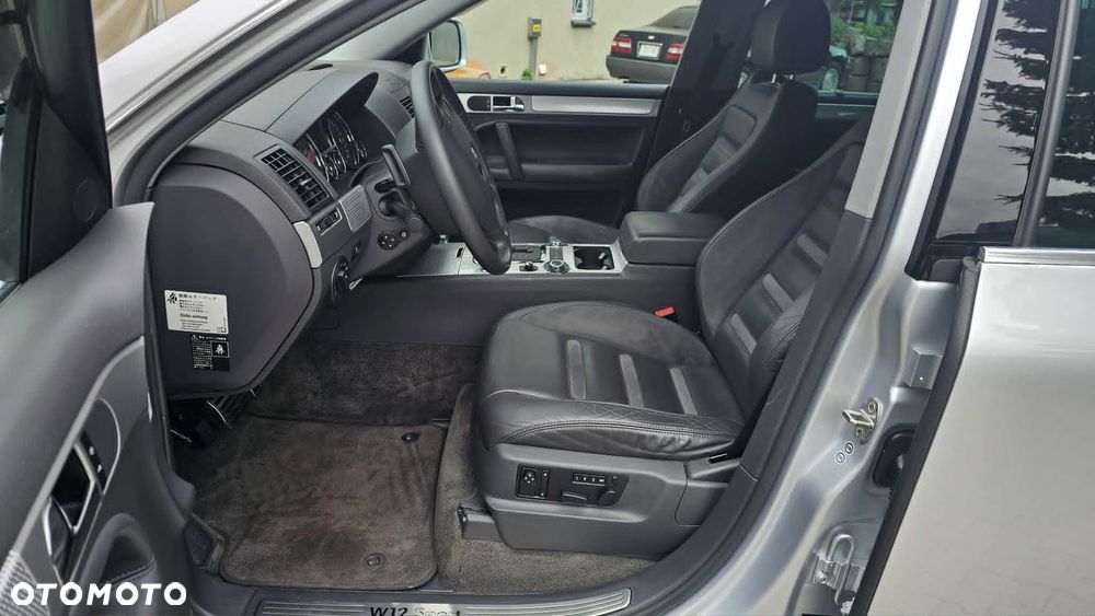Volkswagen Touareg 6.0 W12 Automatik Sport - 13