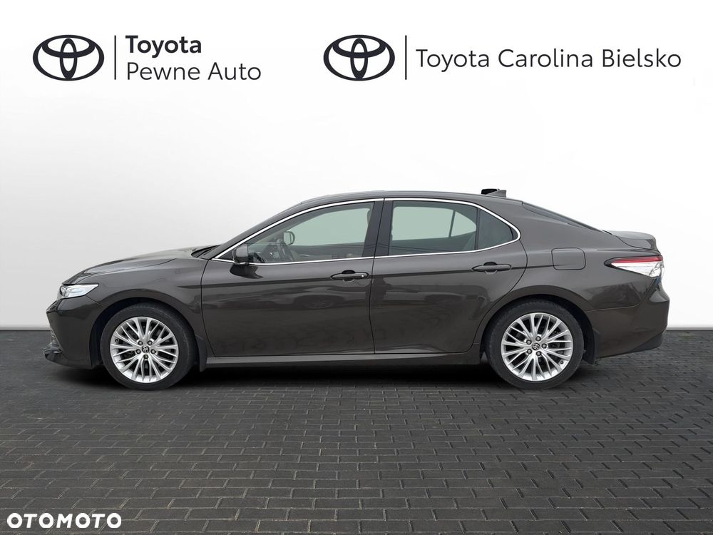 Toyota Camry 2.5 Hybrid Executive CVT - 2