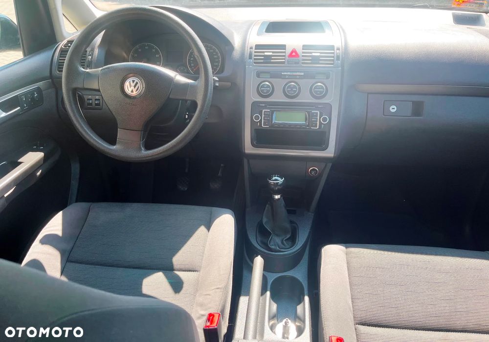Volkswagen Touran 1.6 Goal - 11