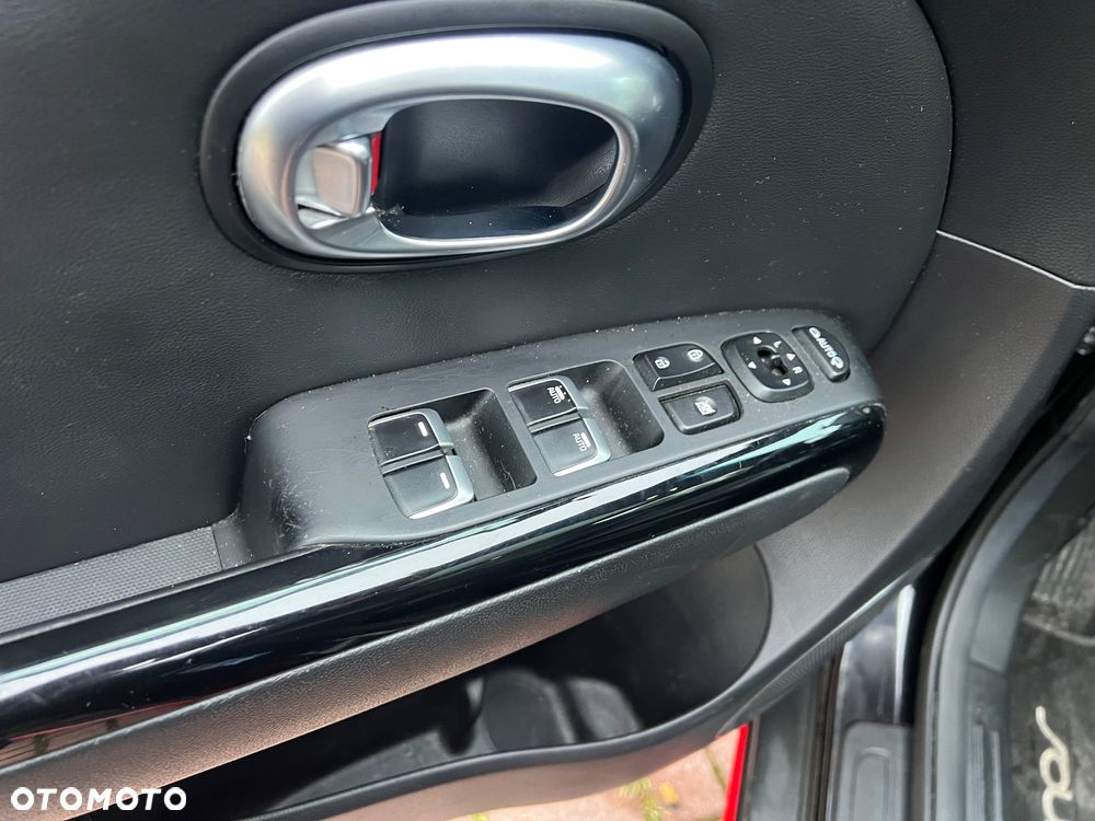 Kia Soul 1.6 T-GDI DCT Turbo - 23