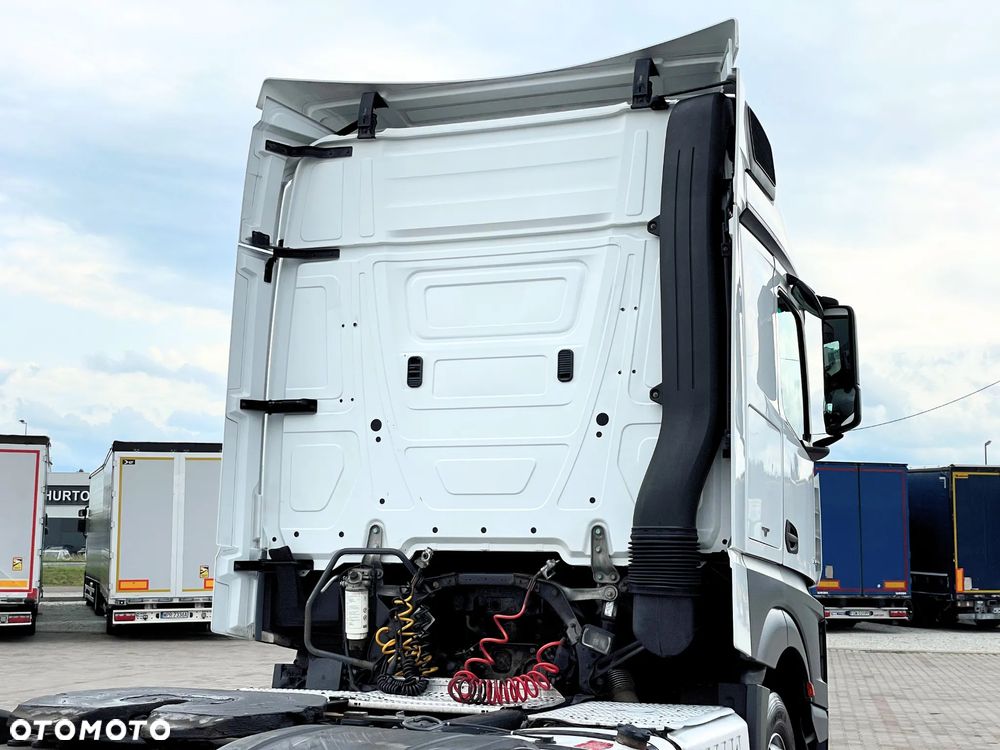 Mercedes-Benz ACTROS 1845 / STANDARD / SALON PL - 13