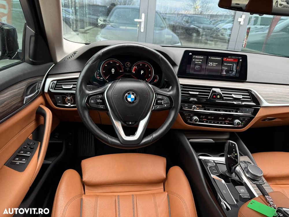 BMW Seria 5 520d Aut. Luxury Line - 6