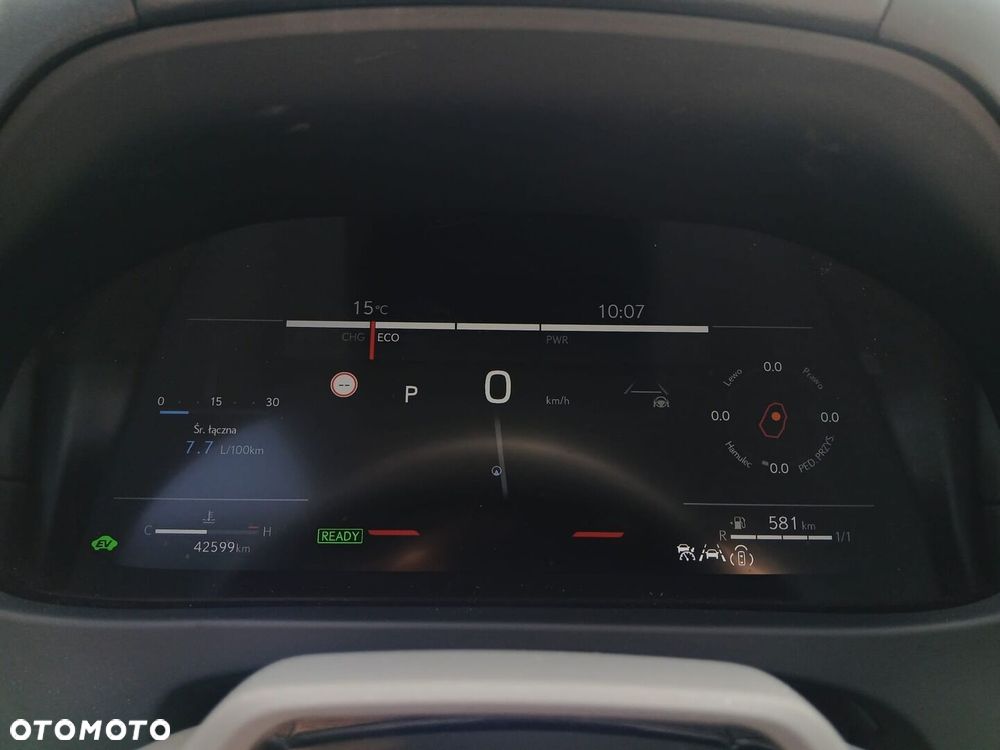 Lexus UX 300h F Sport AWD - 36