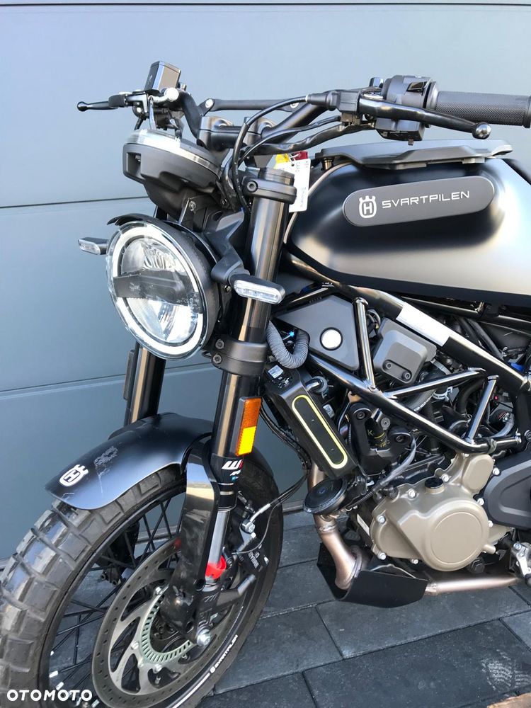 Husqvarna Svartpilen - 4