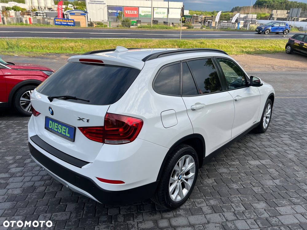BMW X1 sDrive16d Sport Line - 7