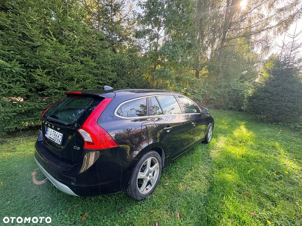 Volvo V60 D3 Momentum - 3