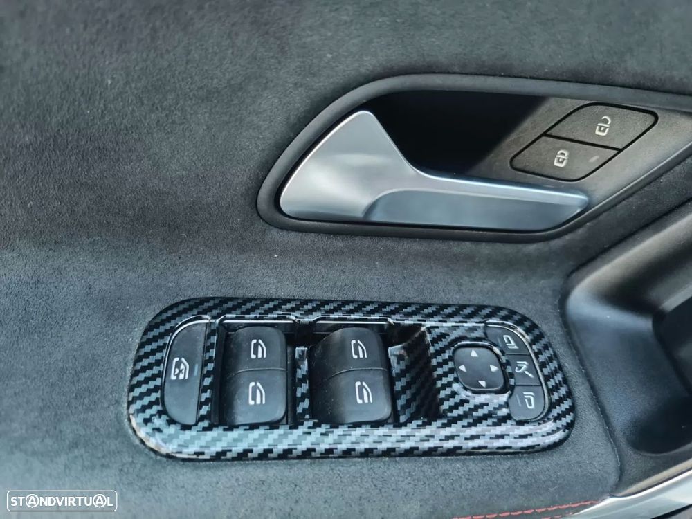 Mercedes-Benz A 180 d 7G-DCT AMG Line - 18