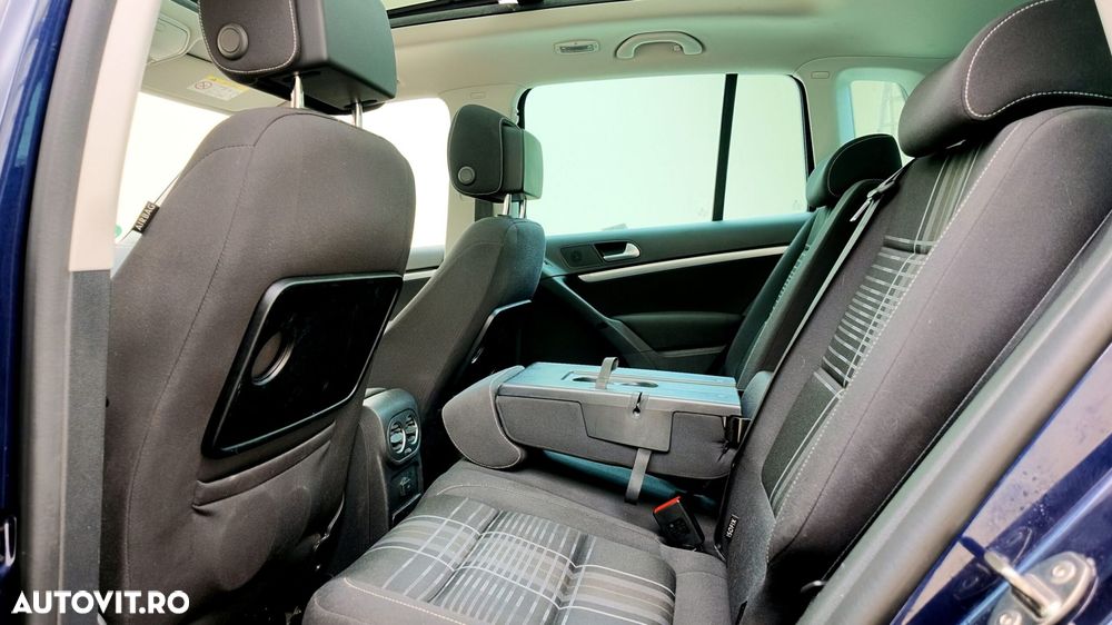 Volkswagen Tiguan - 9