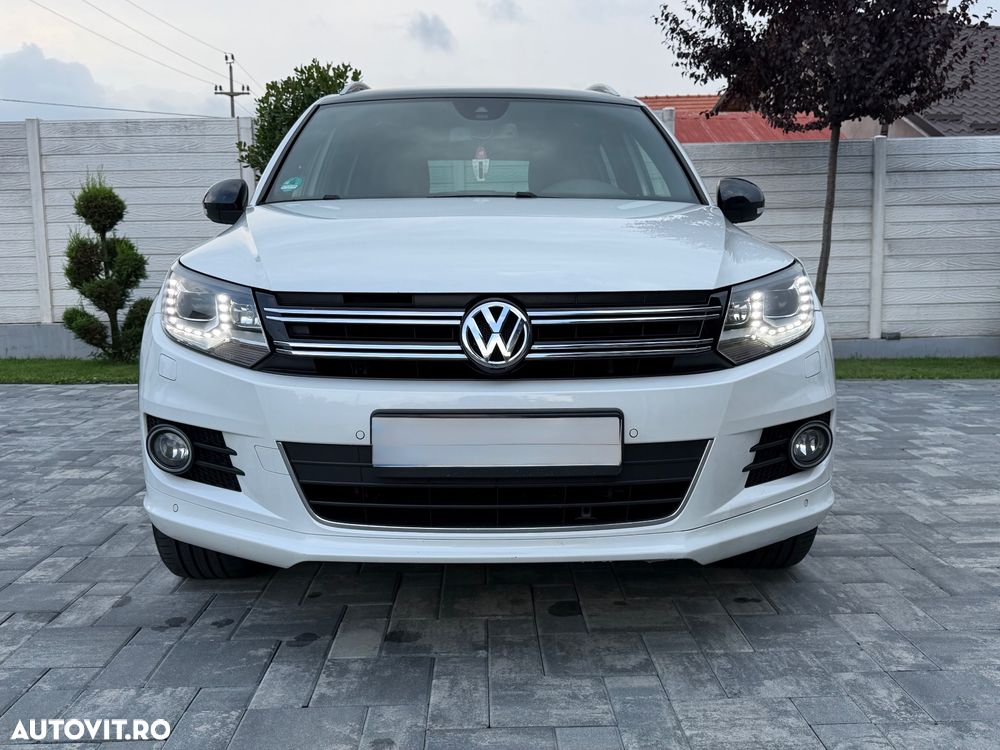 Volkswagen Tiguan 2.0 TDI 4Motion DSG Sport & Style - 4