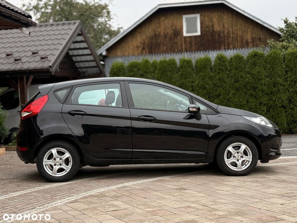 Ford Fiesta 1.25 Trend - 13