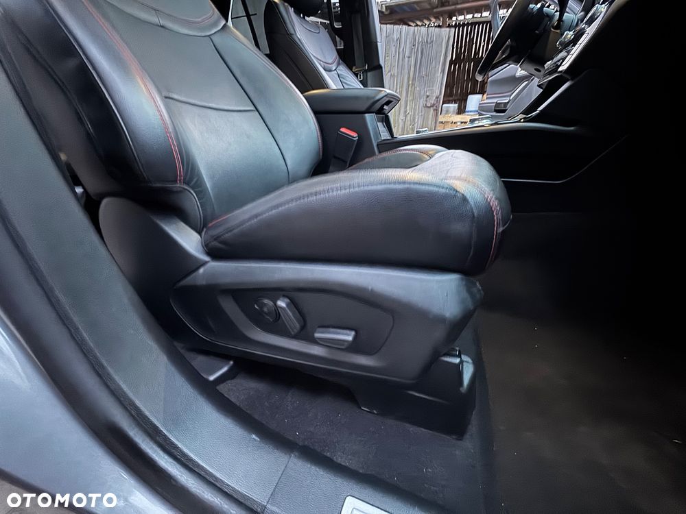 Ford Explorer - 7