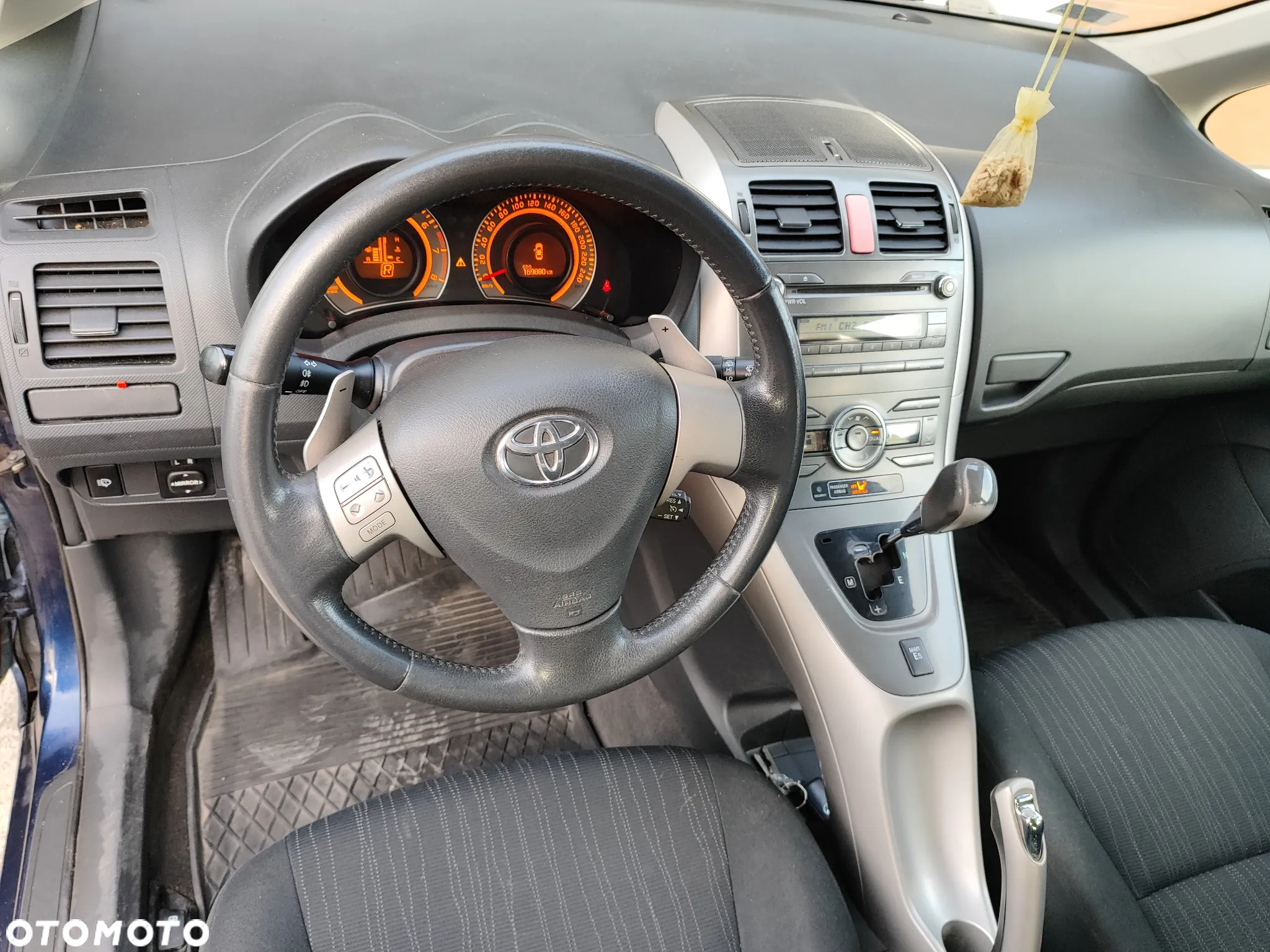 Toyota Auris 1.6 VVT-i Luna MM - 6