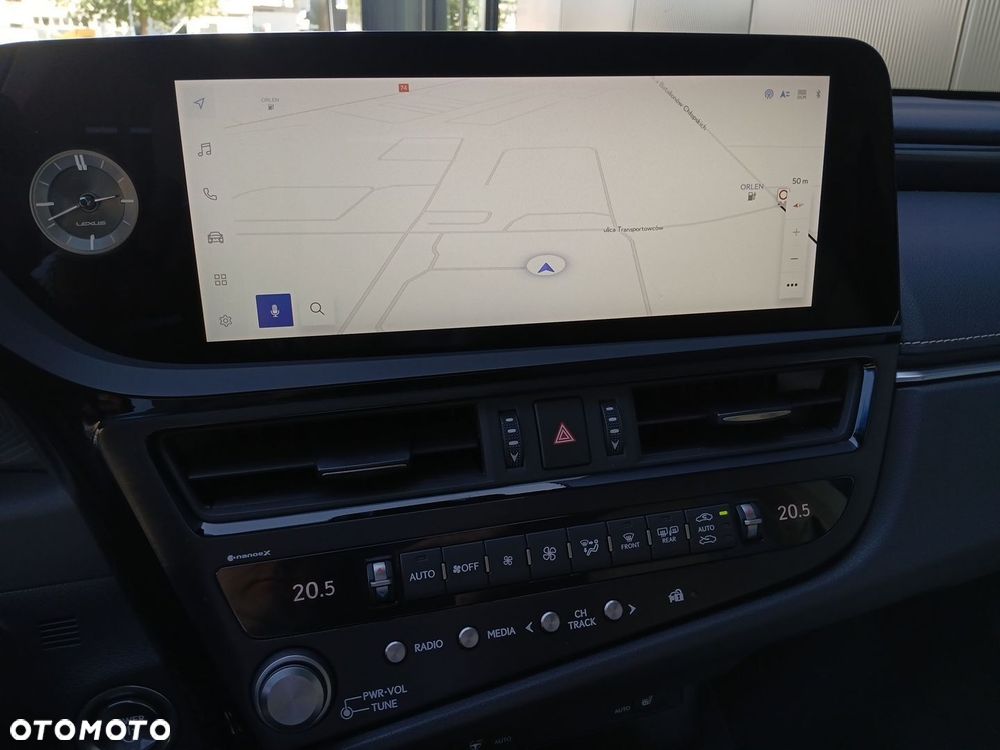 Lexus ES 300h Business Edition - 20