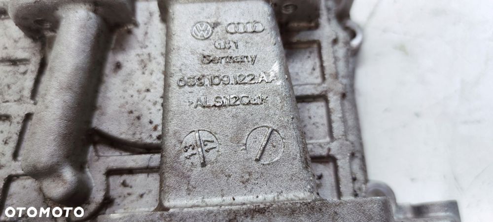 OBUDOWA ROZRZĄDU AUDI A4 A5 A6 3.0 CRT 059109122AA - 2