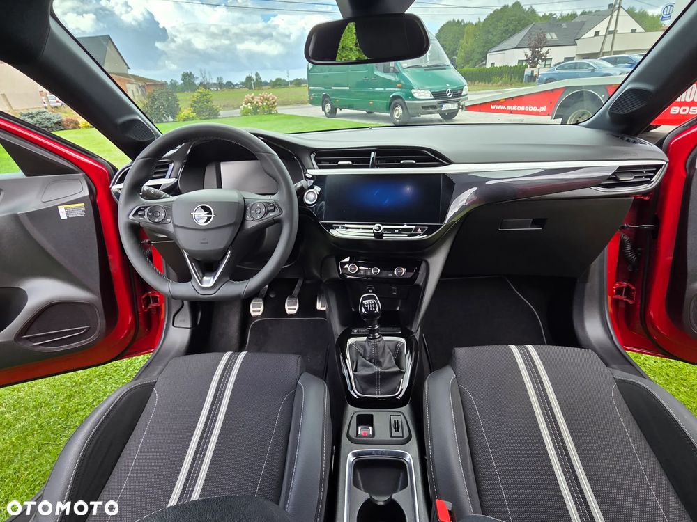 Opel Corsa 1.2 Direct Injection Turbo - 23