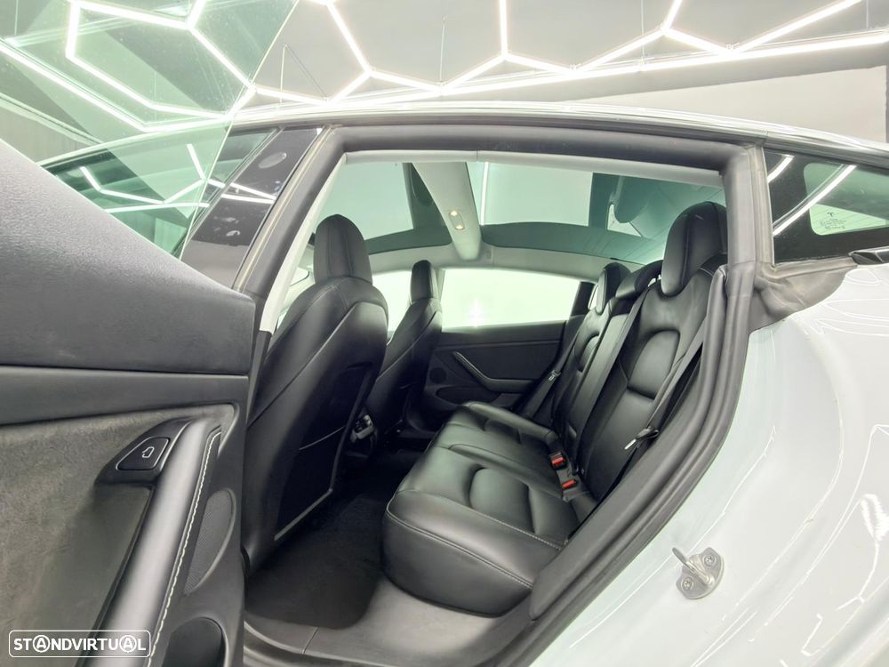 Tesla Model 3 Standard Range Plus RWD - 10