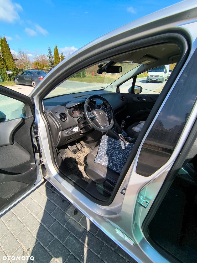 Opel Meriva - 2