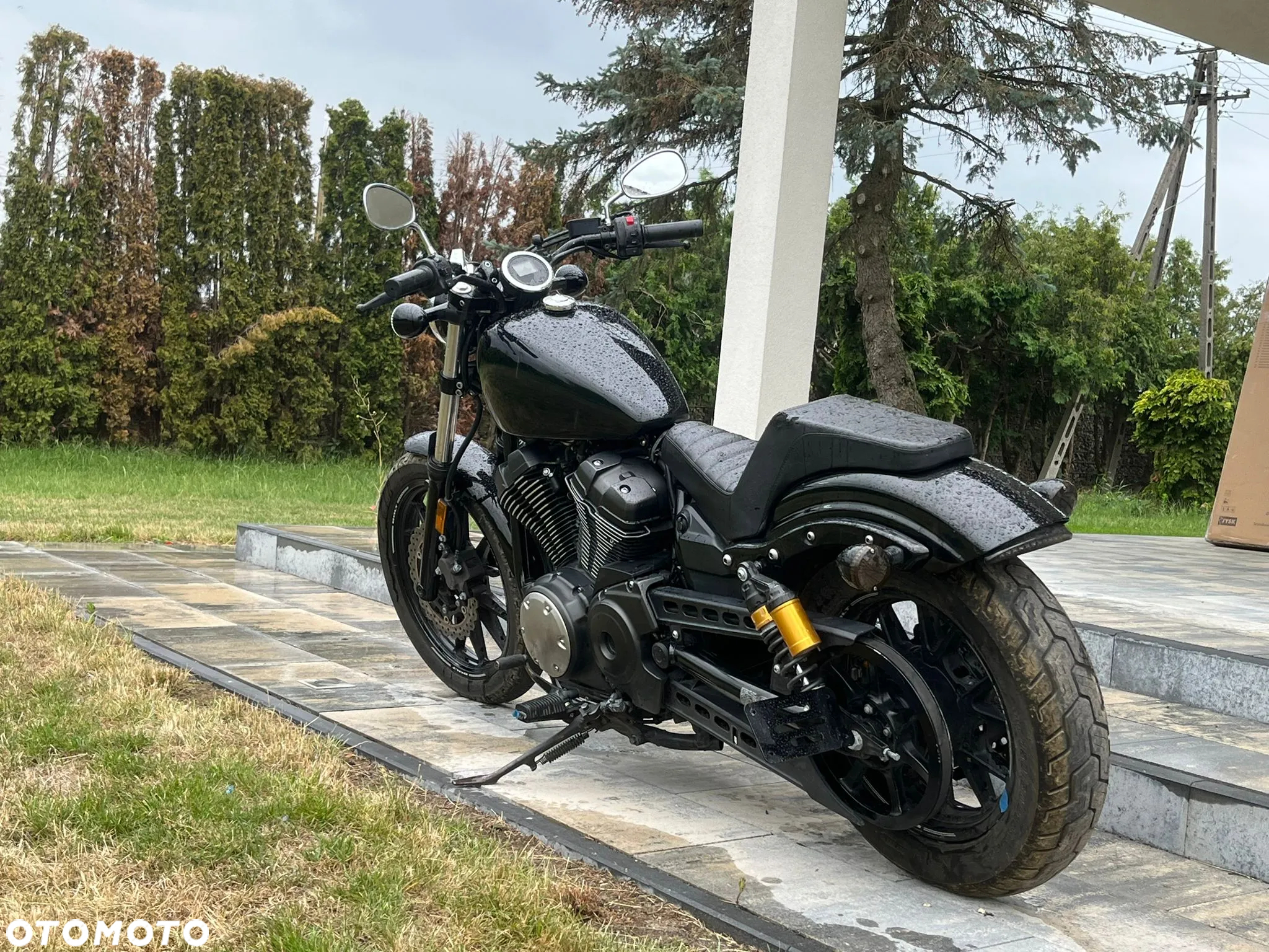 Yamaha XVS - 8