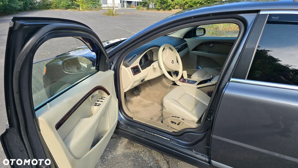 Volvo S80 - 17