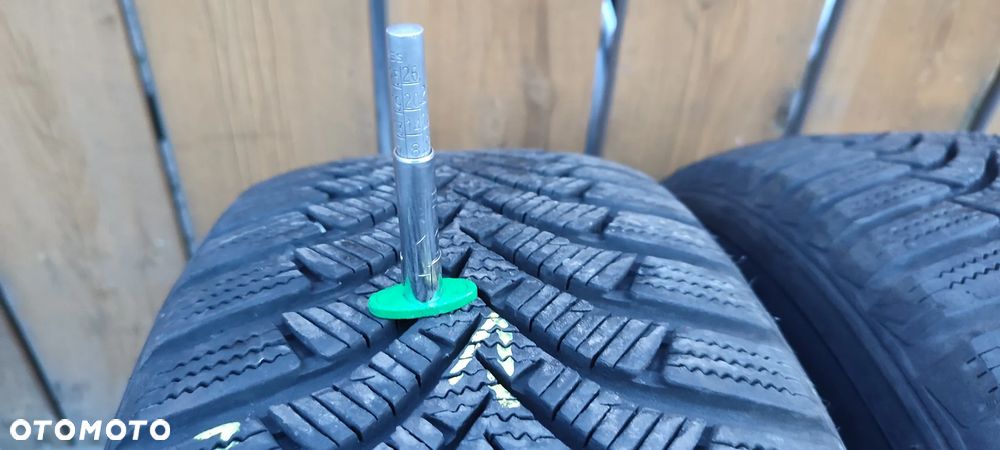 OPONY ZIMOWE 205/65R15 HANKOOK WINTER ICEPT RS2 (3223) ZIMA 8 mm 2 SZTUKI PARA - 8