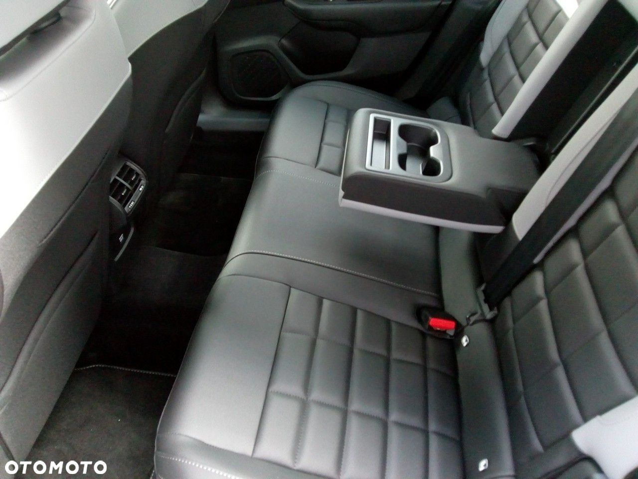 Citroën C4X - 13