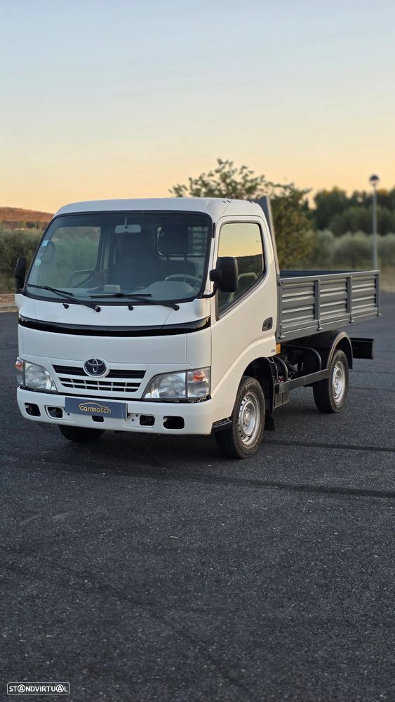 Toyota Dyna 2013 3.0 D4D Basculante - 8