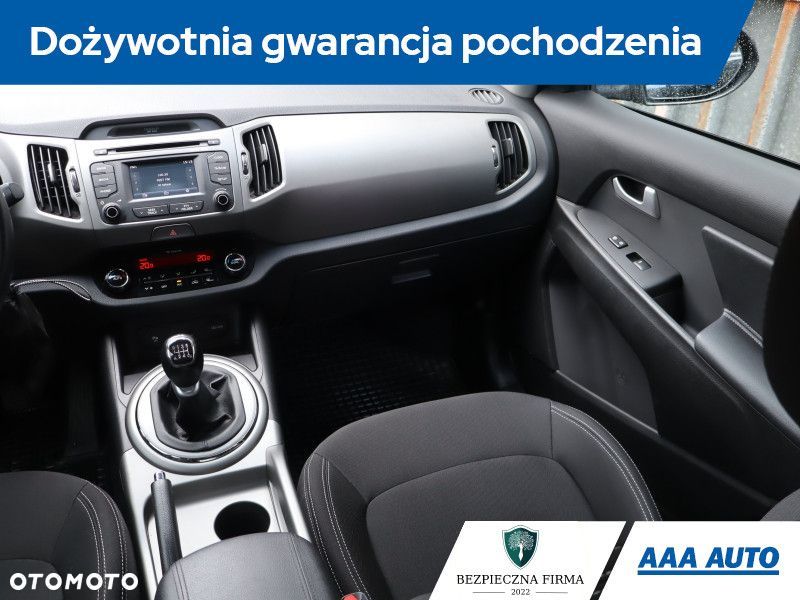 Kia Sportage - 10