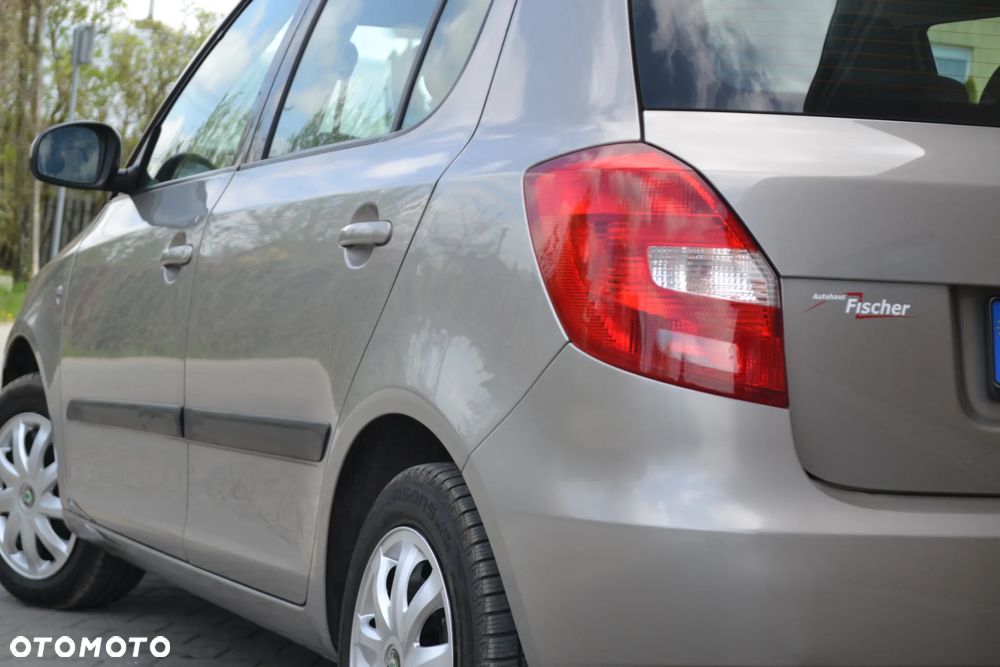 Skoda Fabia 1.4 16V Ambiente - 16