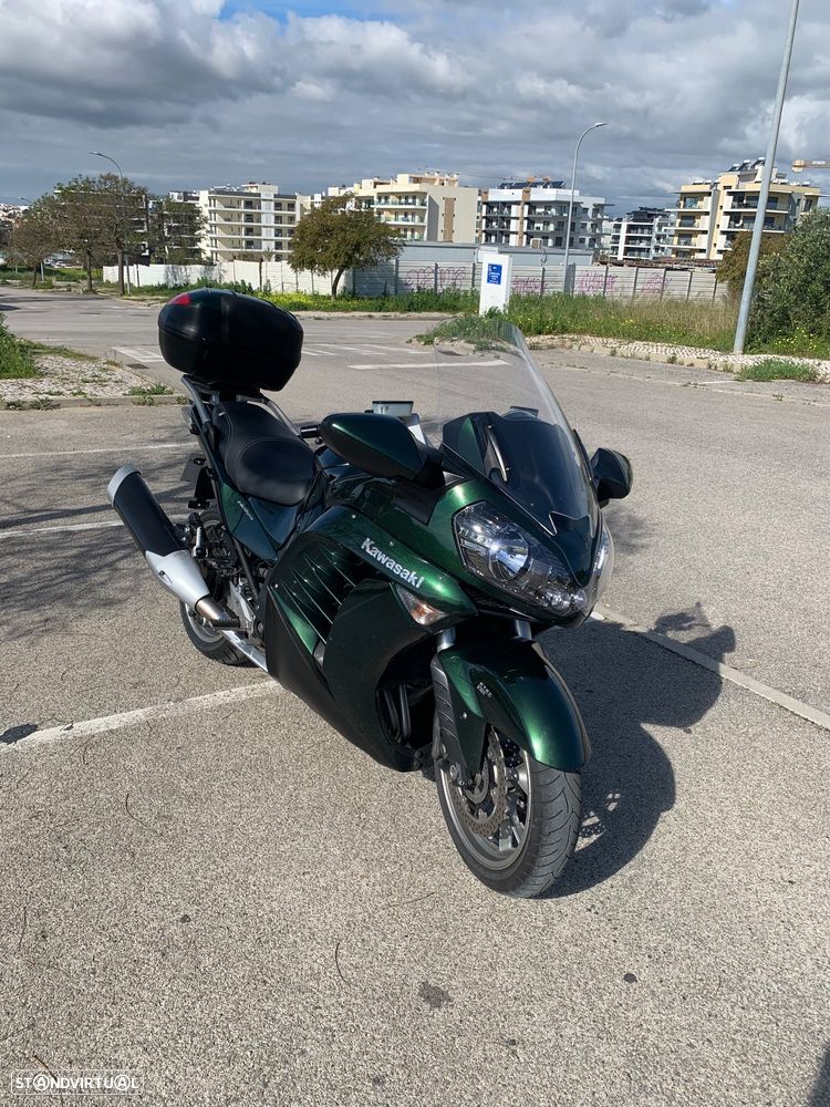 Kawasaki GTR - 15