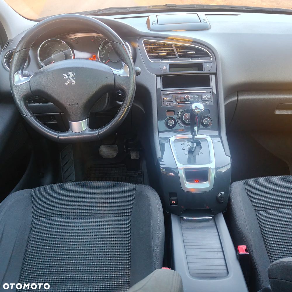 Peugeot 5008 BlueHDI 120 EAT6 Stop & Start Allure - 9