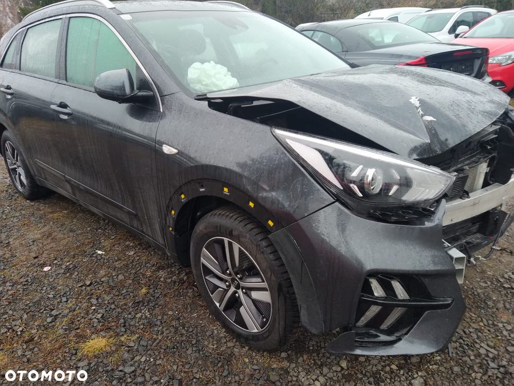 Kia Niro 1.6 GDI HEV 2WD OPF Edition 7 - 13