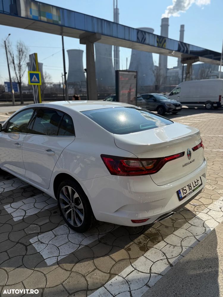 Renault Megane TCe 140 GPF EDC Techno - 5