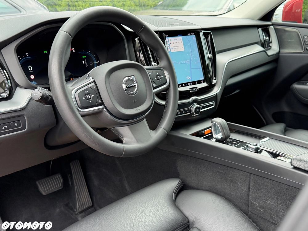 Volvo XC 60 T6 Plug-In Hybrid AWD Inscription - 9